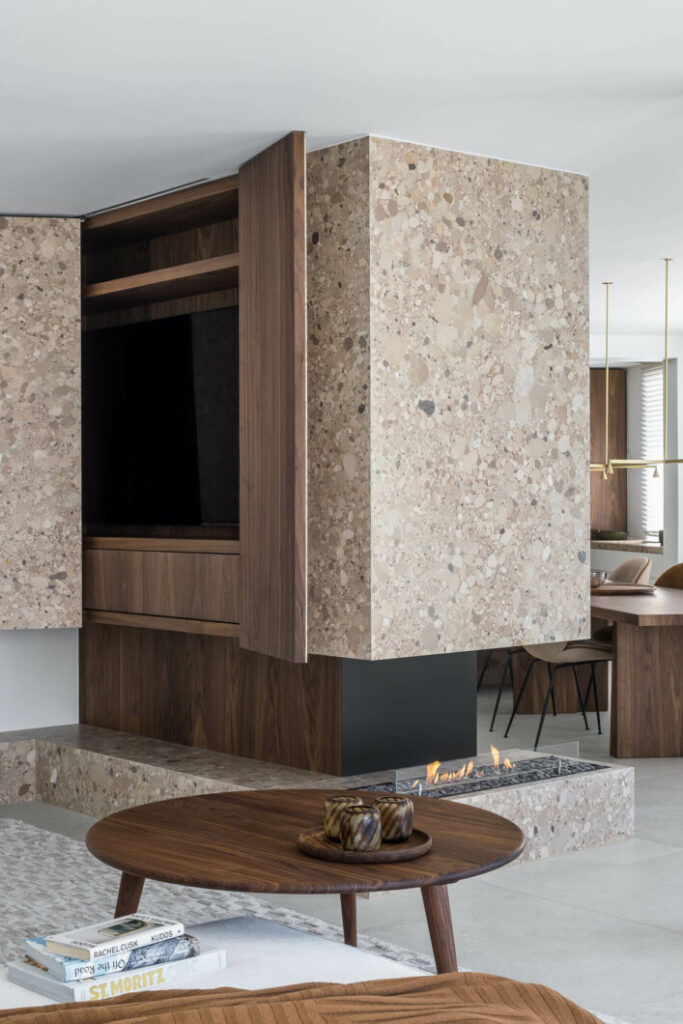 Karyamar Beige Conglomerat stone with natural beige tones and unique texture